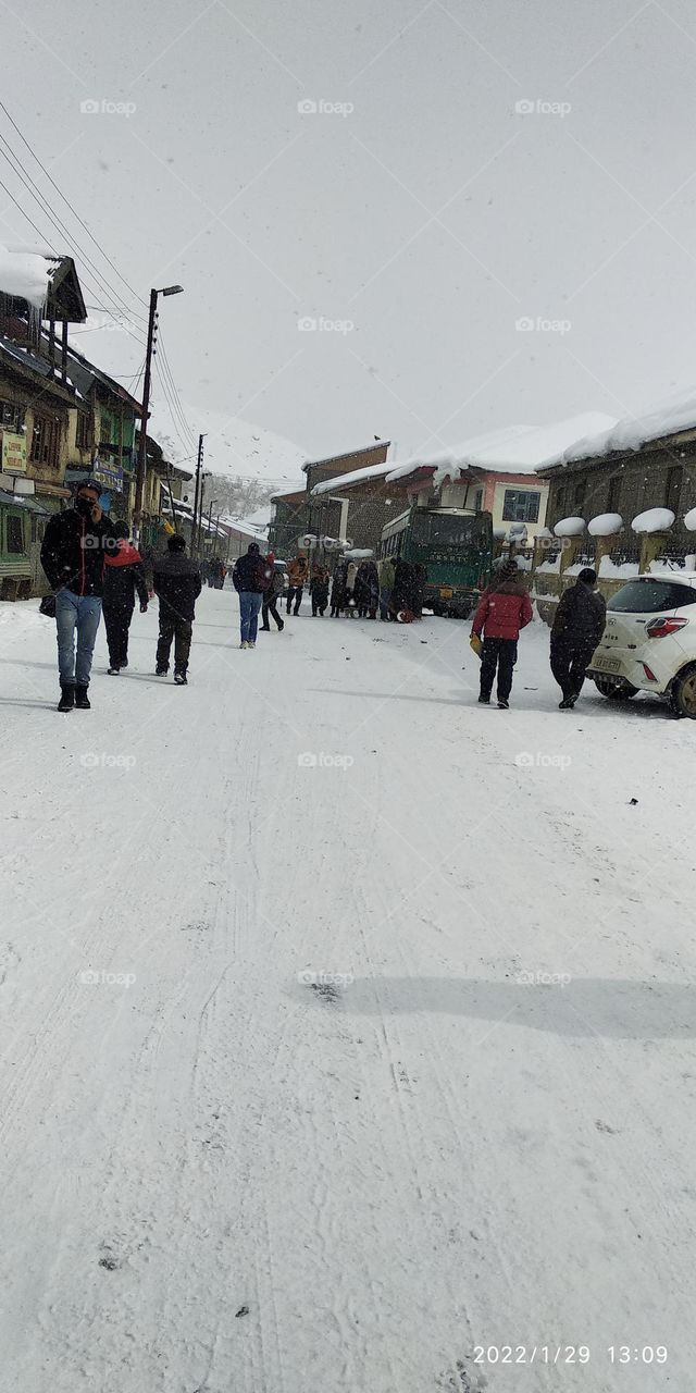 Market place in Drass India the second coldest inhabitant place in world