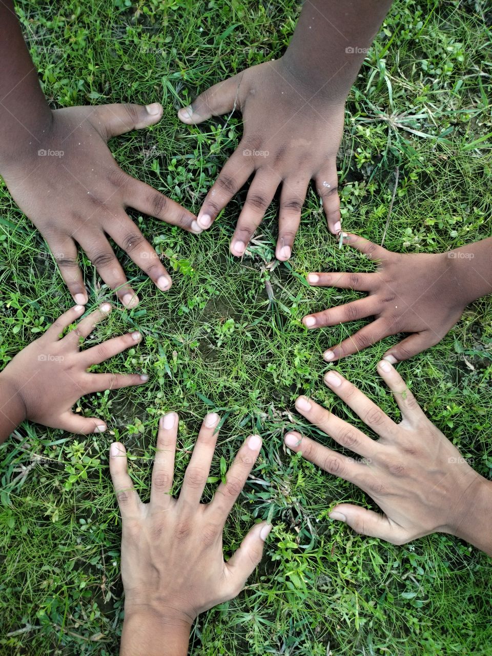 Friend circle giving a shape of circle..