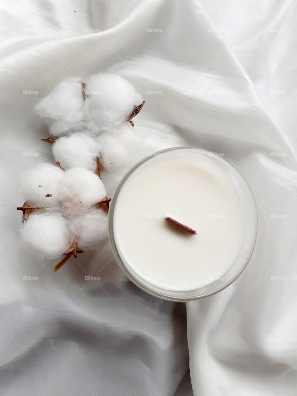 Soy candle with cotton aroma