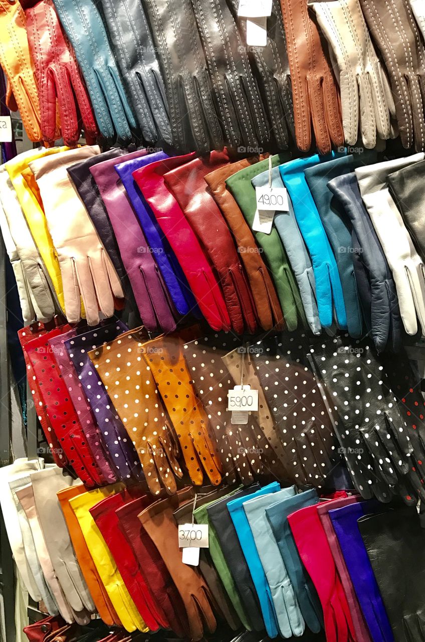 Gloves. Venice