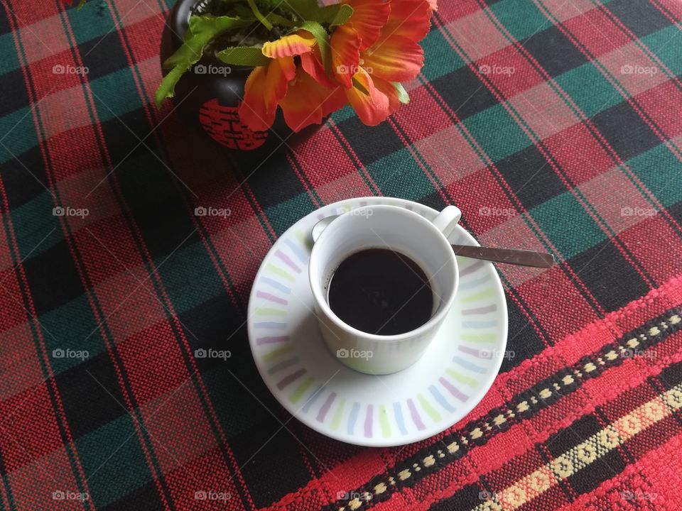 Coffee mug, coffee cup, tablecloth