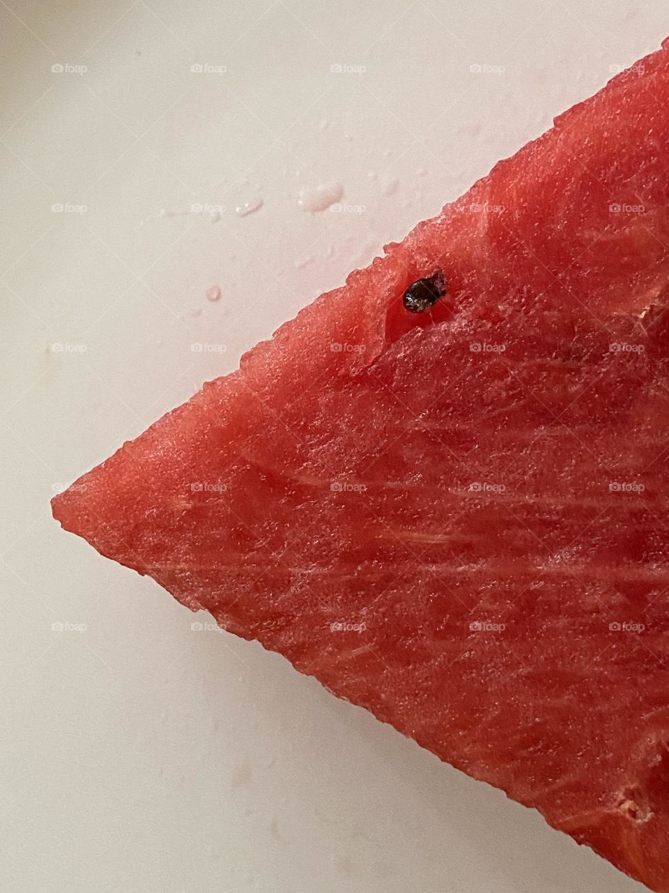 Who doesn’t love a good slice of watermelon in the summer time, delicious and hydrating.