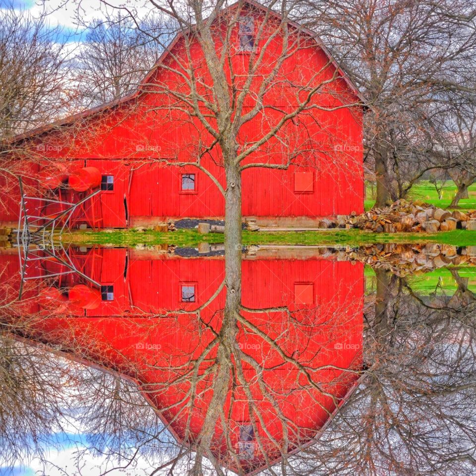 Old red barn in the country in Indiana 