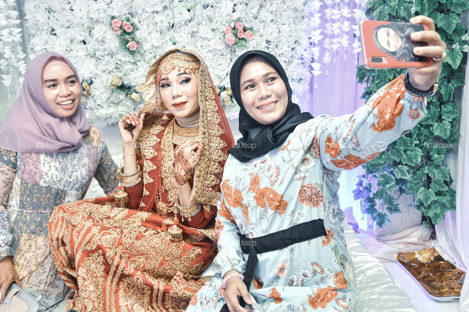 women wearing Muslim traditional clothes of Indonesia