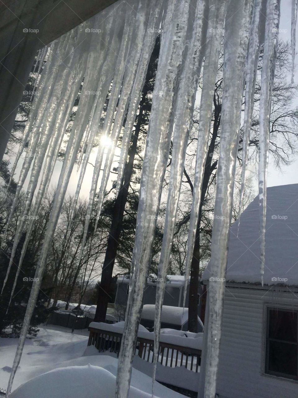 ice cycle . ice cycle out the window 