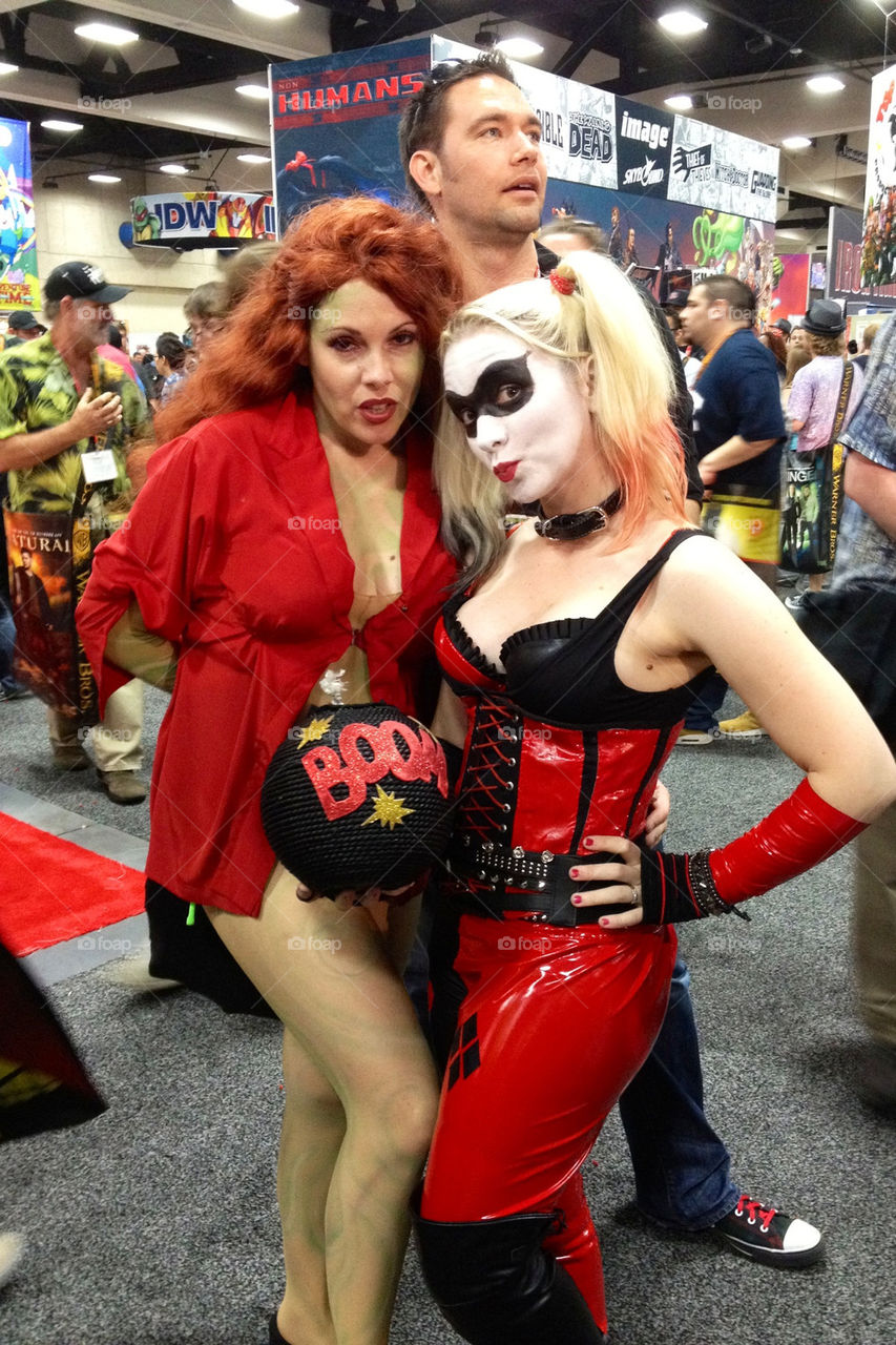 pretty hot girls comic by martini