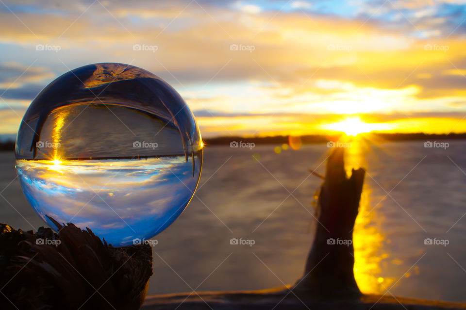 Lensball