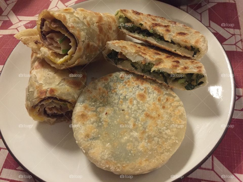 Beef wrap and leek turnover