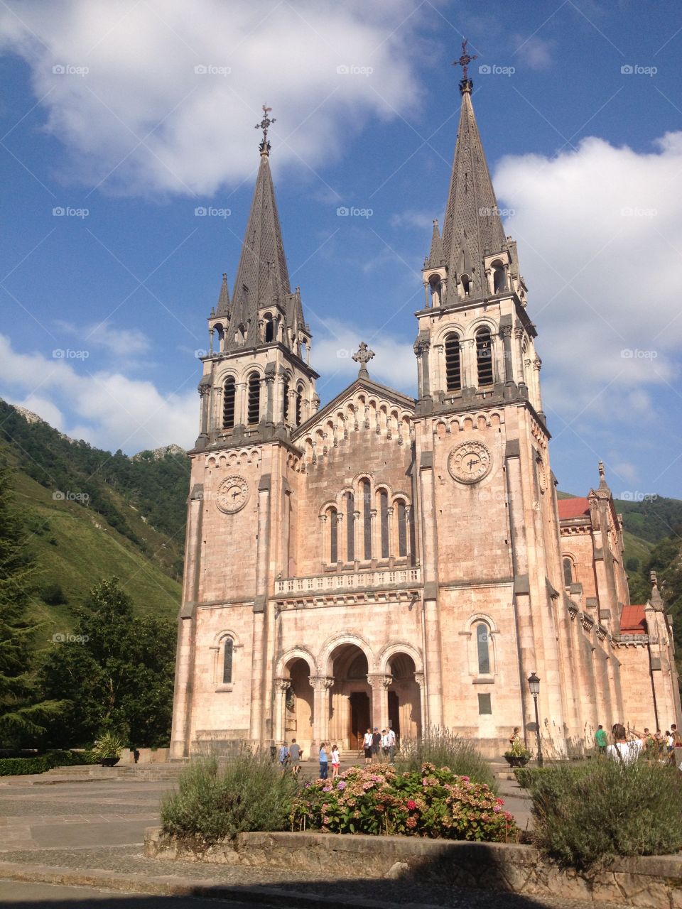 covadonga cathedral. Catedral de Covadonga