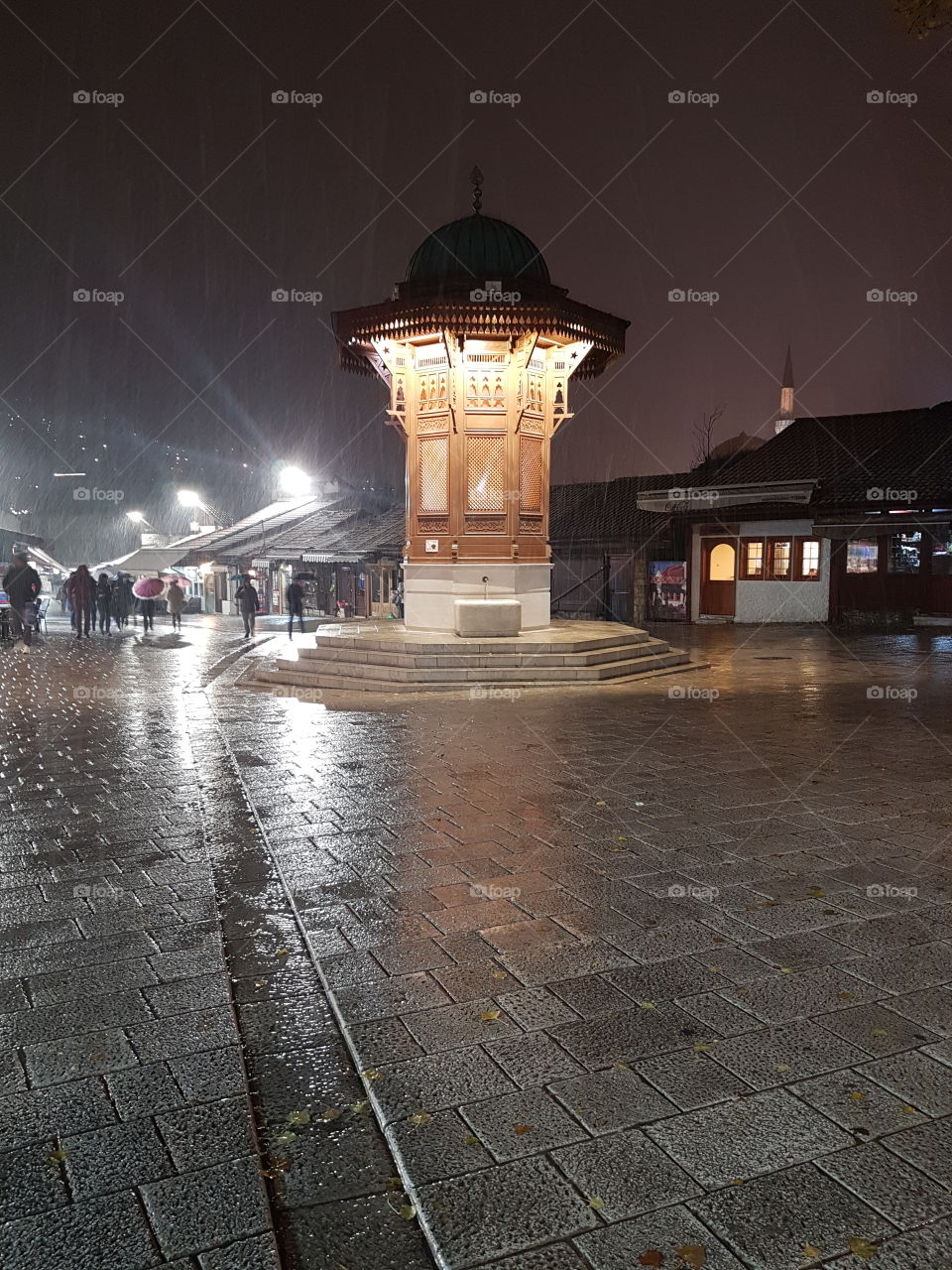 Night Sarajevo 