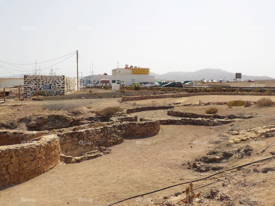 Canary local colours 