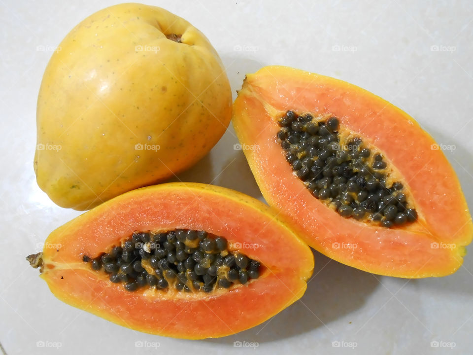 Papaya Cross Section