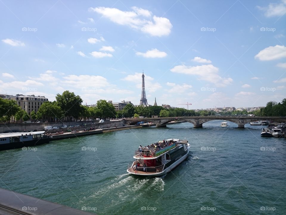 Paris, bridge