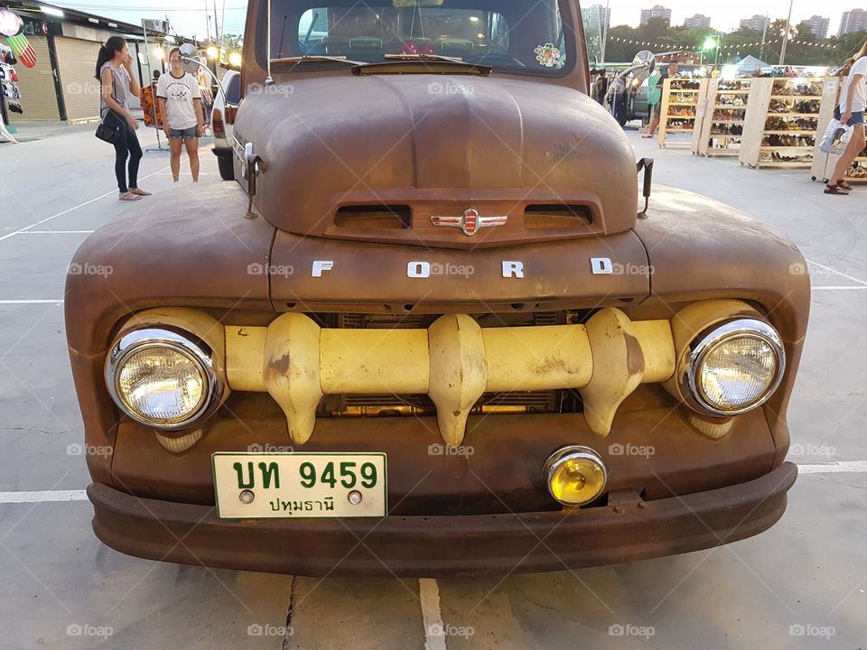 old rusty retro vintage Ford F1 1952 truck
