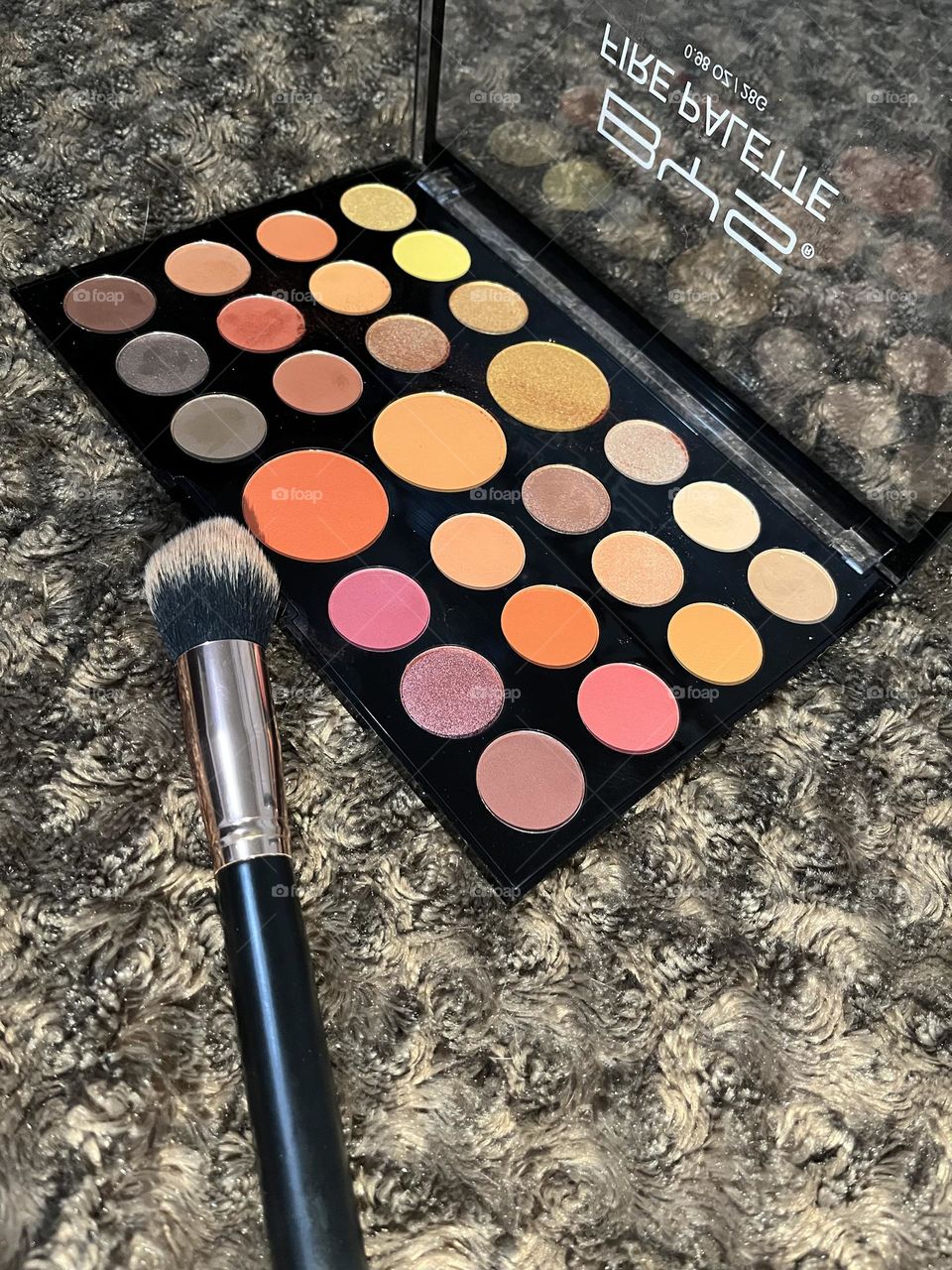 BYS fire palette-  color shadows- eyes makeup 