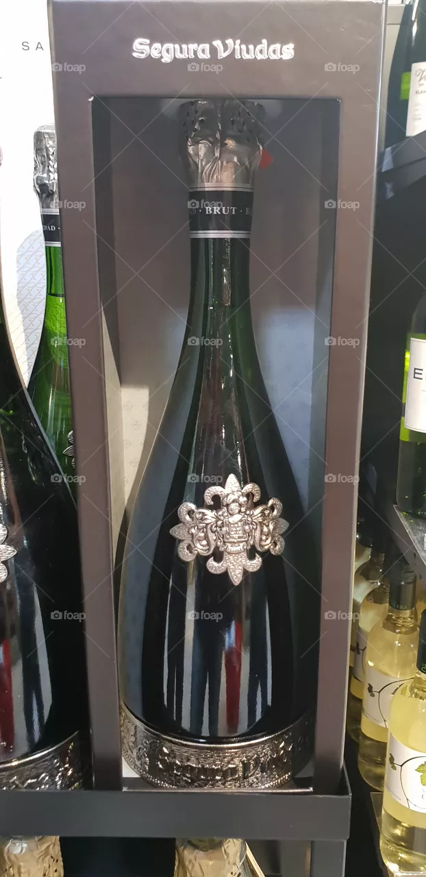 🥂🍾