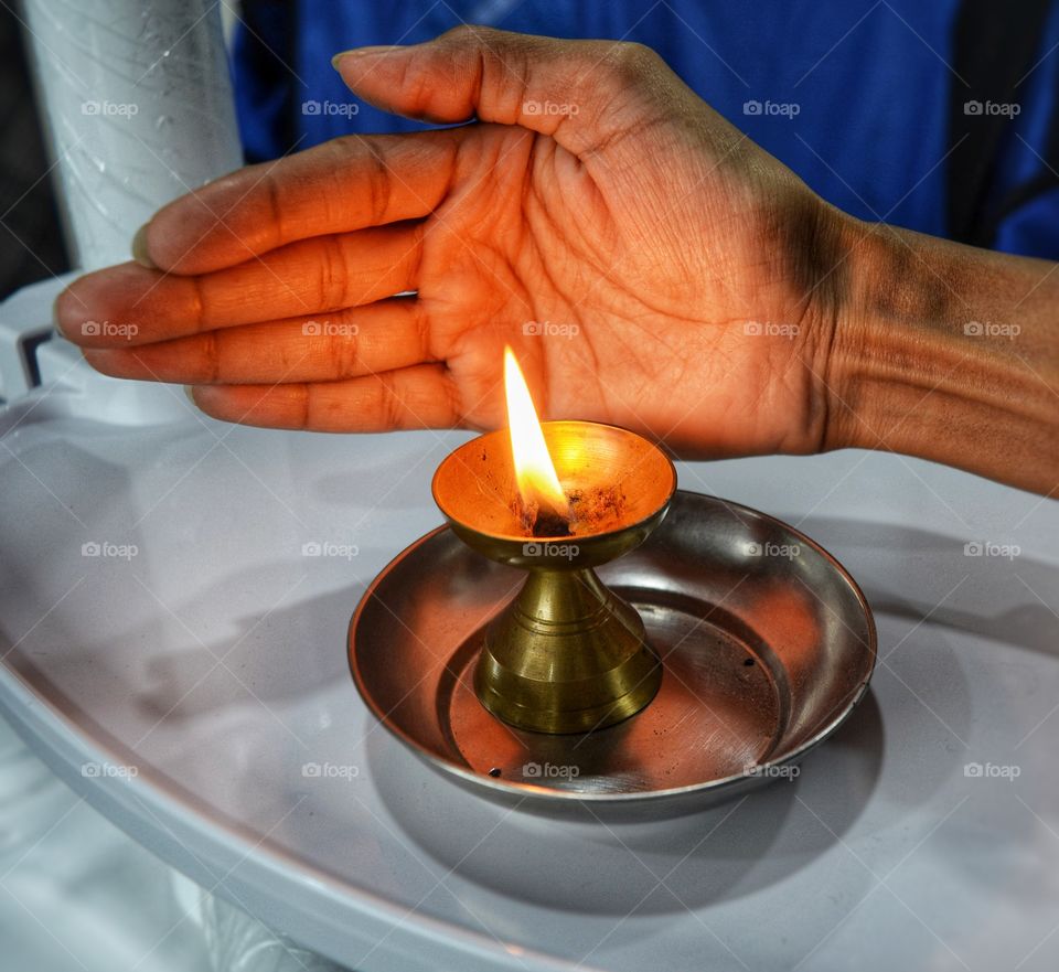 orange colour stories
light lamp- rituals in india
diya which is used to pray to the God to get read from the darkness