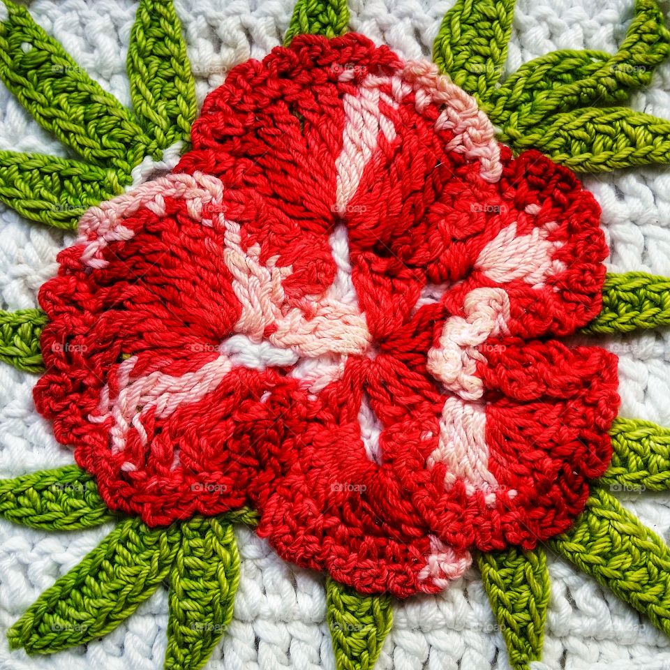 Crocheted poinsettia zoomed in upclose