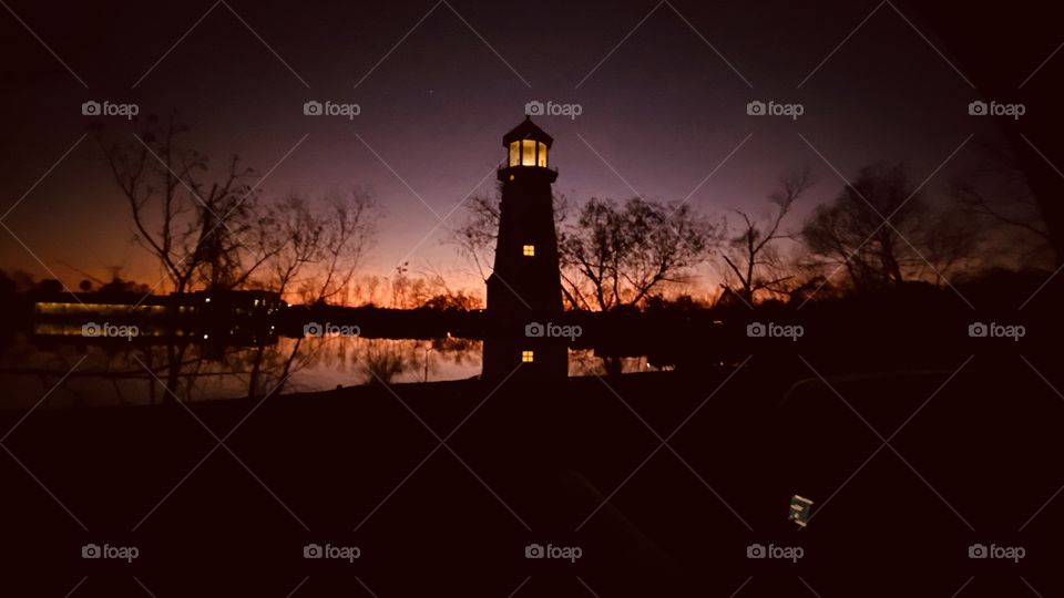 Lighthouse With Negative Zoom Nightfall Great Colors Spectrum many To Choose from. Dark of Night Perfect Scene for a Picture. If you like add A Touch of Zoom for an more impressive Picture.