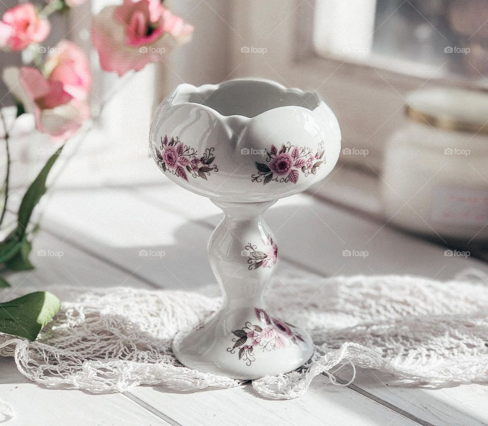 Vintage fruit bowl on porcelain foot