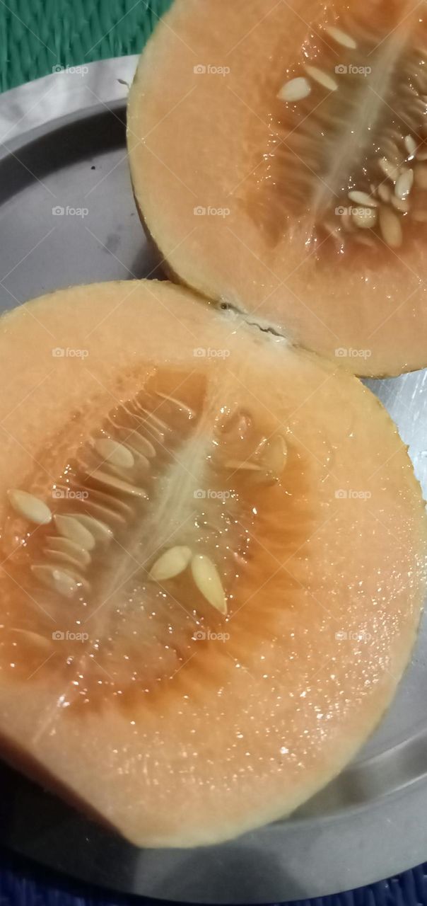 Muskmelon fruit is like Watermelon. Muskmelon is sweet, cool fruit. Muskmelon got name from his musky smell. Muskmelon has high water containt. This fruit is summer snacks.