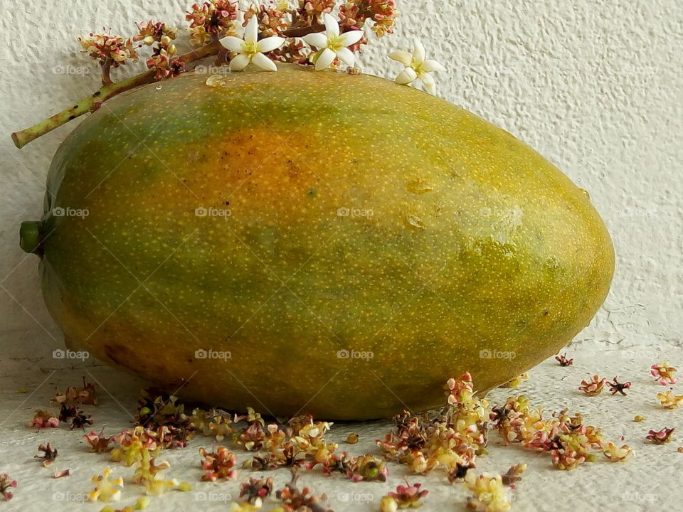 ripe mango