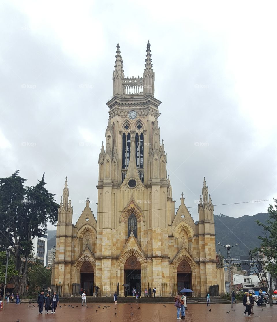 Basílica Menor Nuestra Señora de Lourdes, Bogotá, Colombia