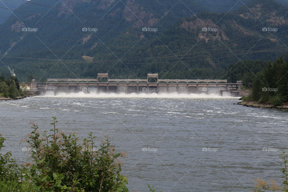 bonneville dam