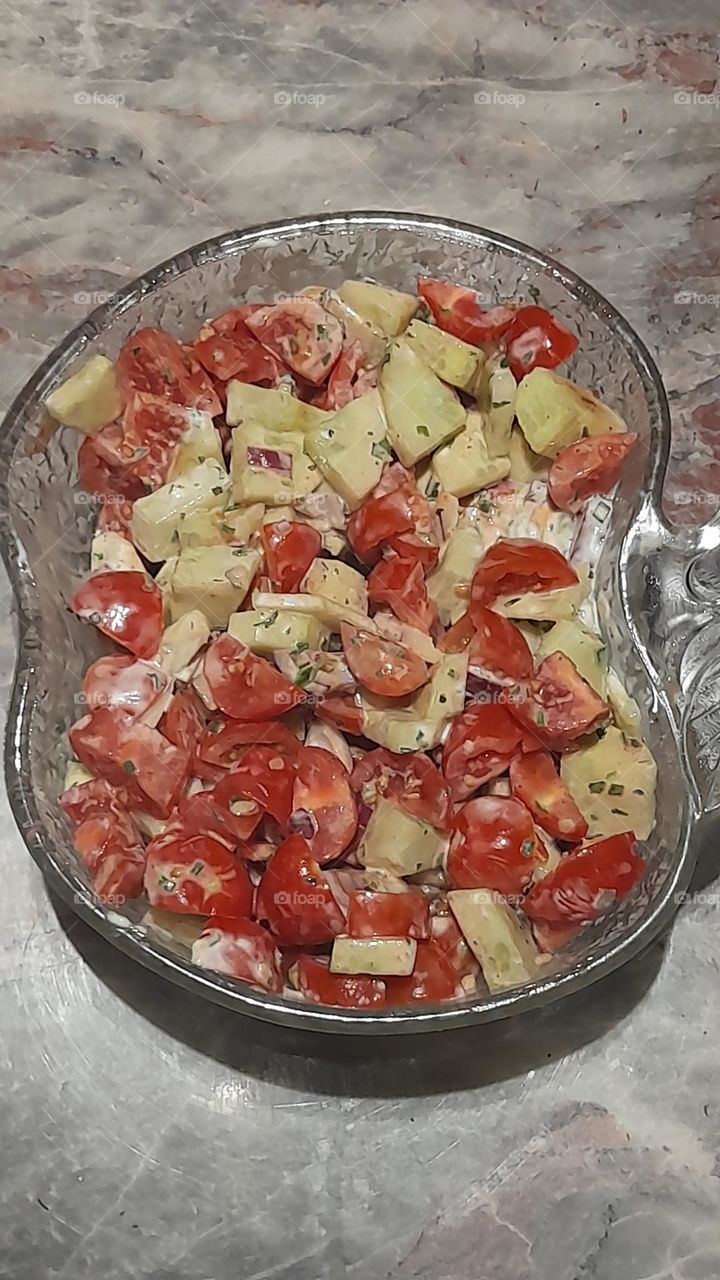 Tomaten & Gurkensalat
