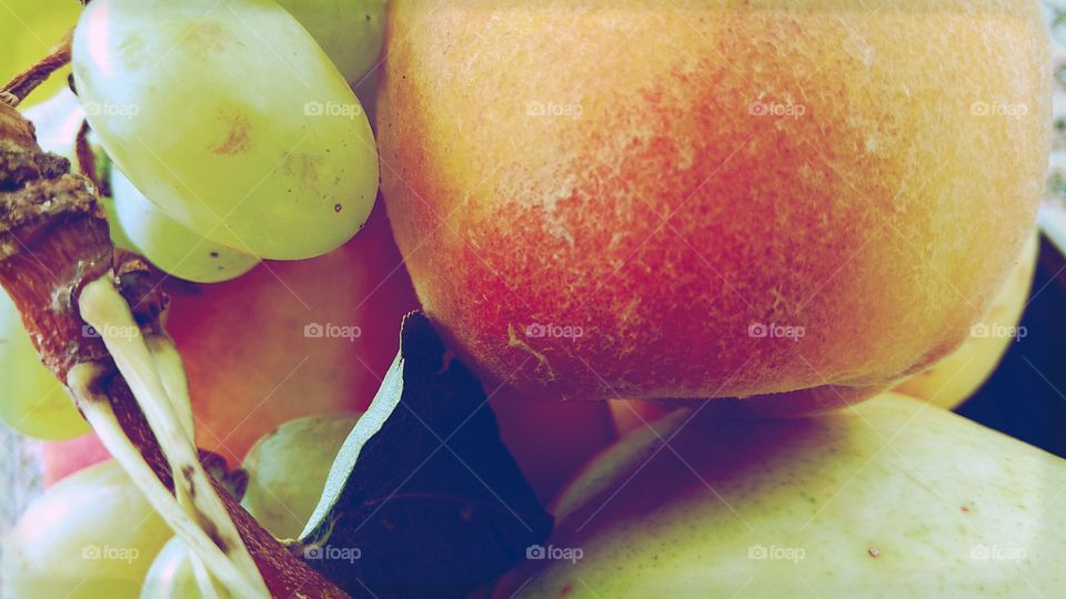 peach, pear,grape