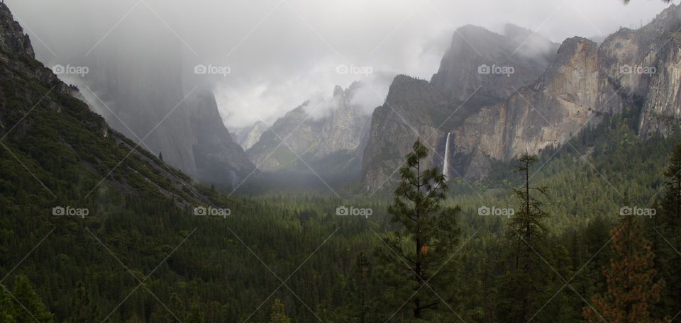 Yosemite vistas - an awesome park and a great place to explore and experience the outdoors