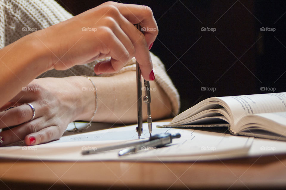 Girl draws a drawing