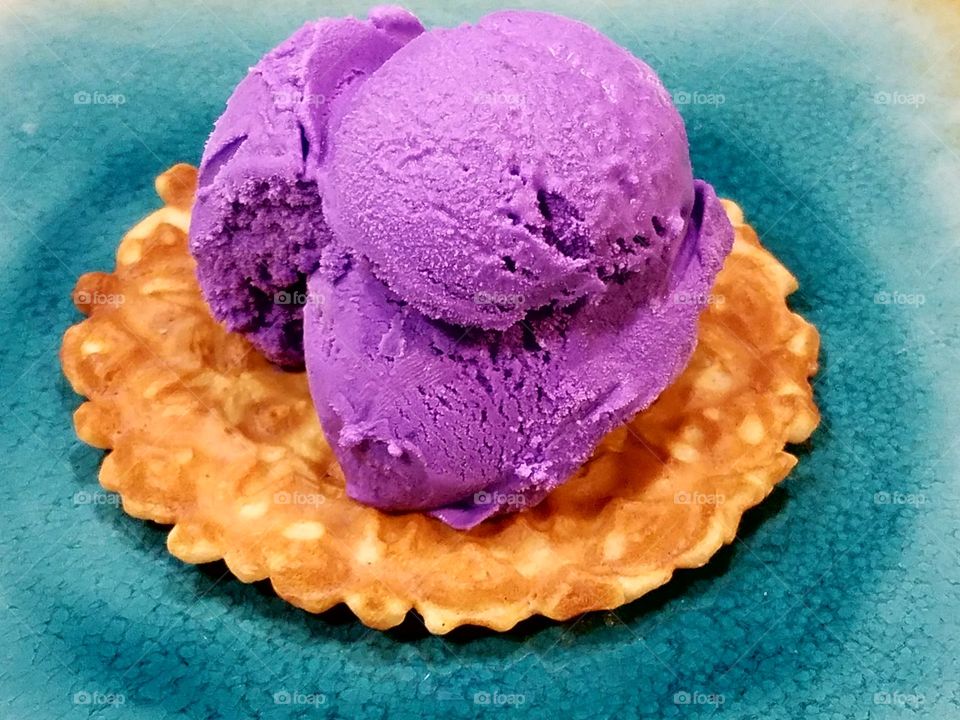 Ube ice cream