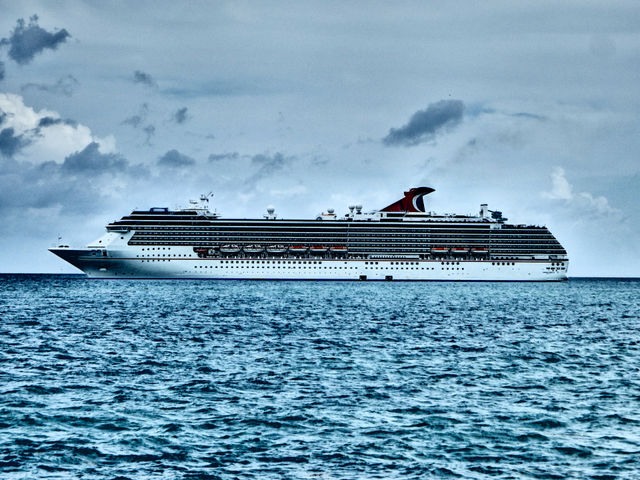 Cruise ship