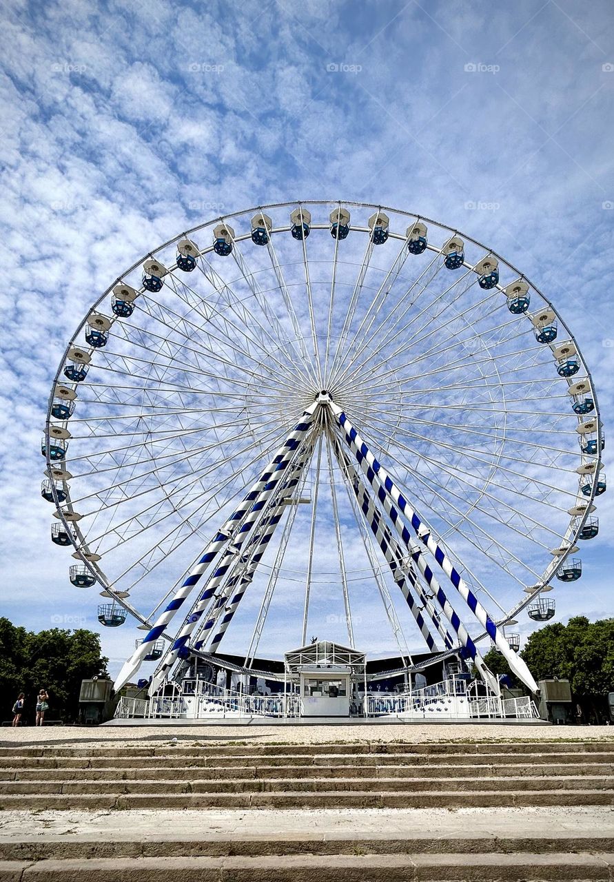 Bordeaux , grande roue des Quinquonces June 2023 . 