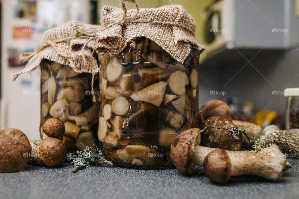 salt mushrooms