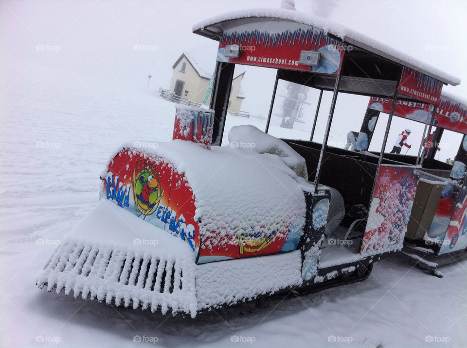 snow fun ice train by dasar
