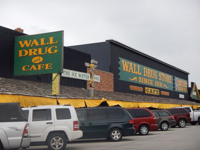 Wall Drug Store