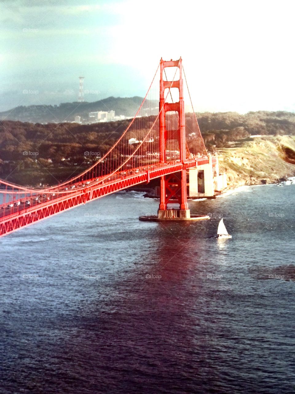 The Holden Gate Bridge

Published by:
HappyBrownMonkey 