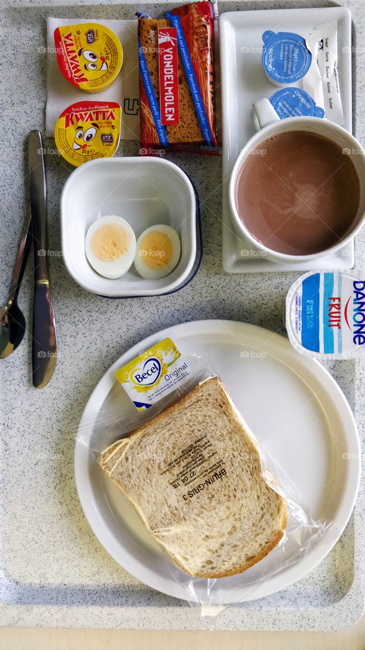 hospital breakfast