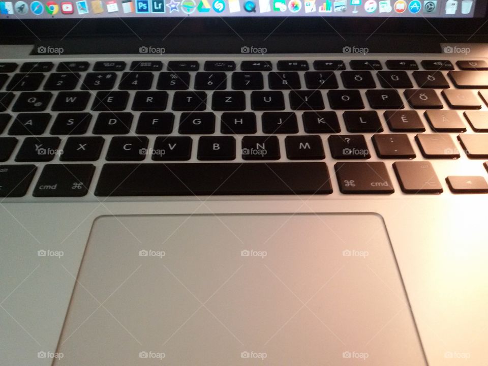 keyboard close-up, apple macbook pro