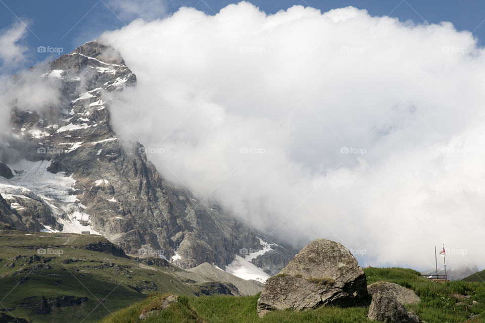 Matterhorn Italy,  mountain peak. Monte Cervino Italia , Alperna Italien  