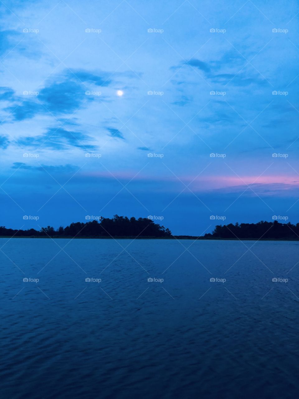 Beautiful NC sunset and moon on the river 