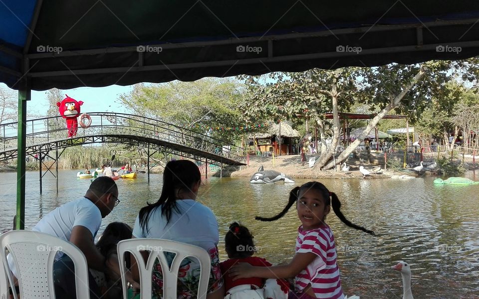 river, naturaly, girls, green, happy