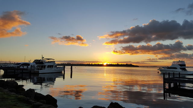 Early morning on the Swan River