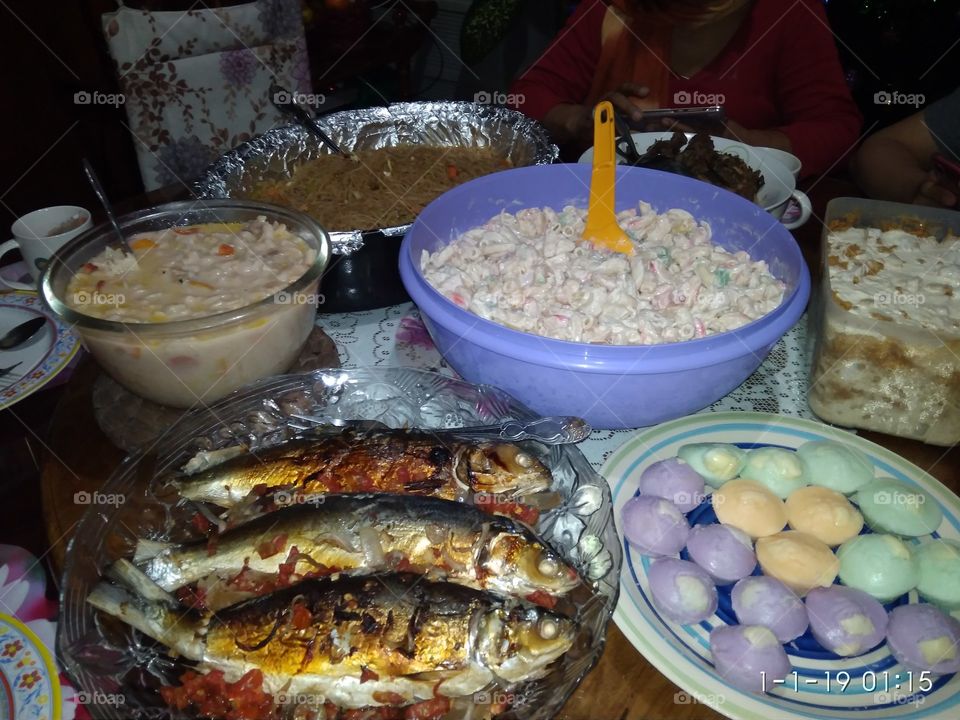 Pinoy foods. Foods from Philippines.
