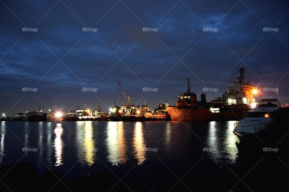 Kejawanan cargo ship port