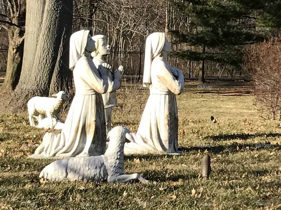 Statues at. Notre Dame campus 