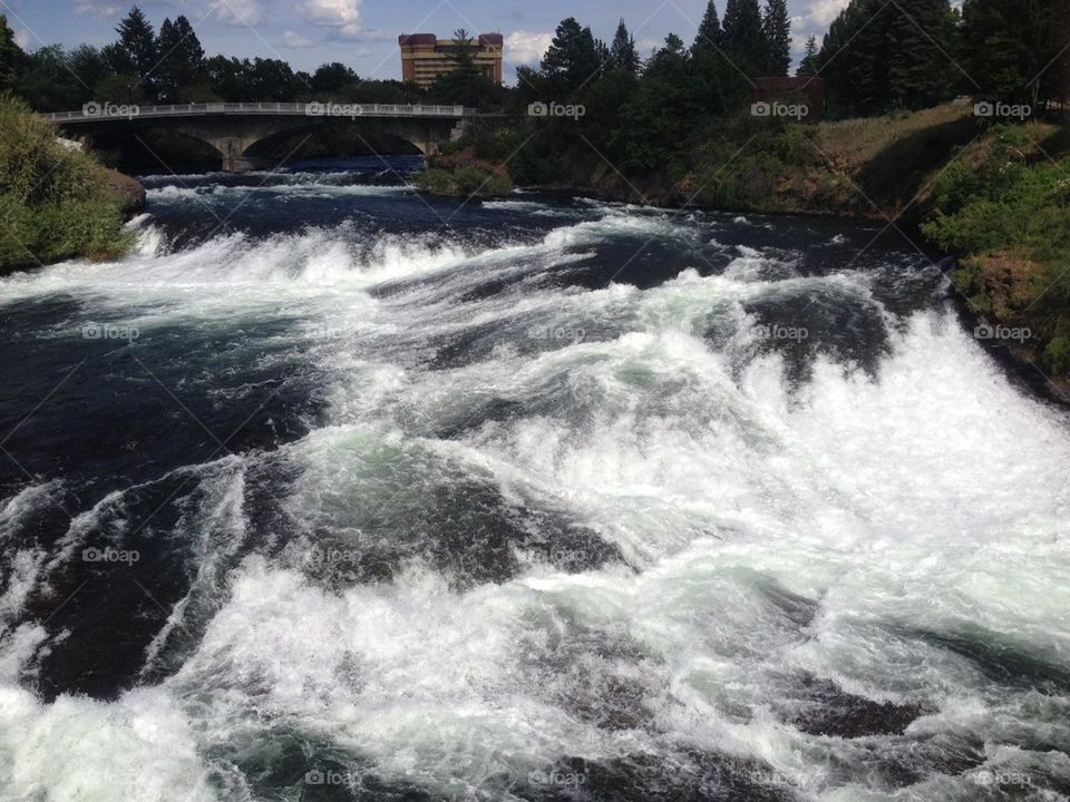 Spokane falls