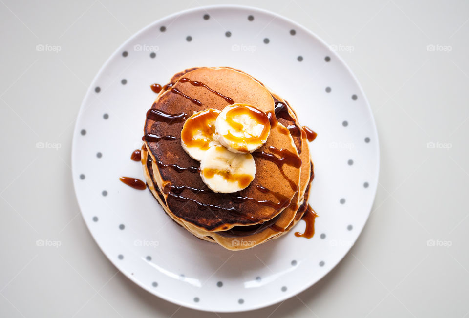 Pancakes witch banana and sirup